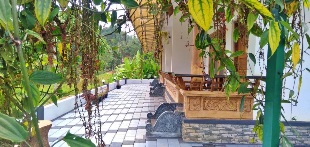 Wild Mist Homestay Munnar Eksteriør bilde